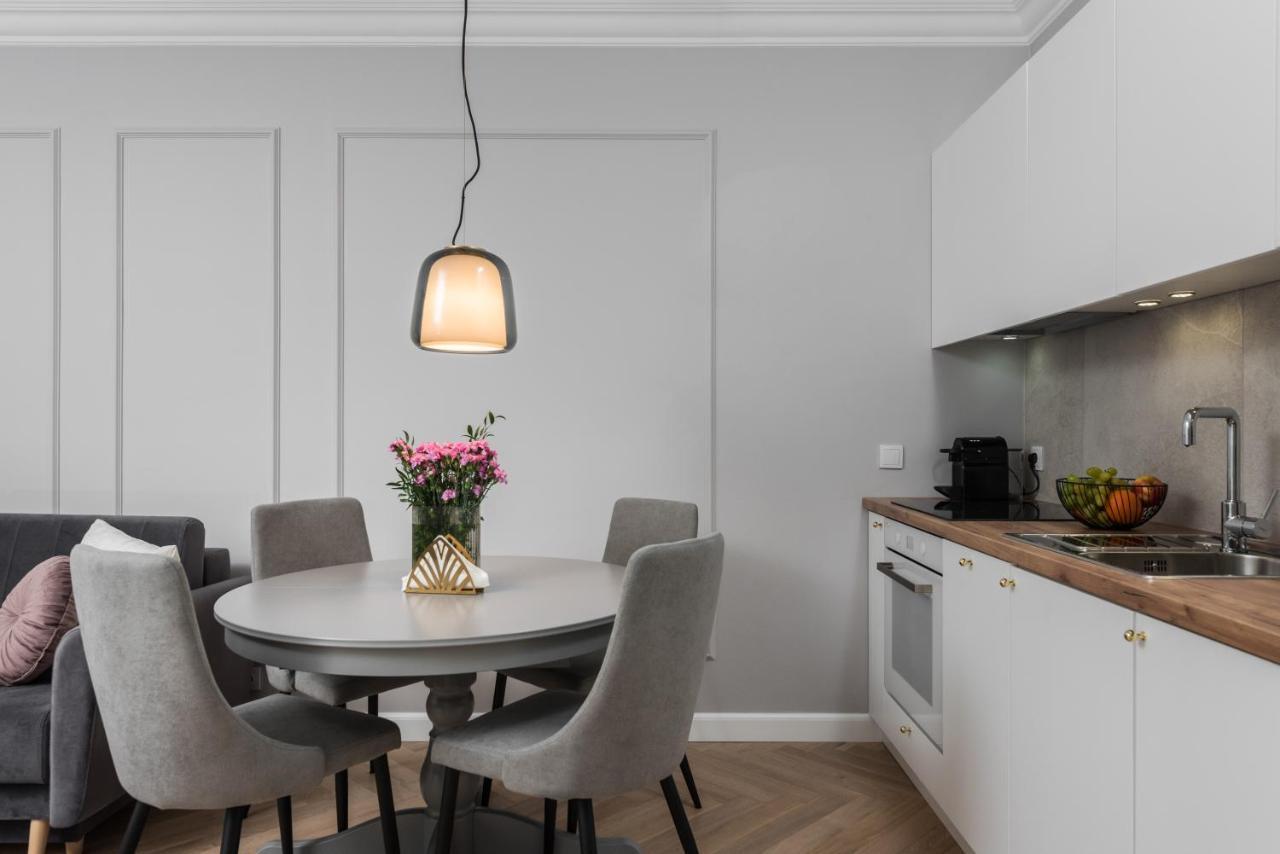 Wielopole17 Miro Apartment With Ac Krakkó Kültér fotó