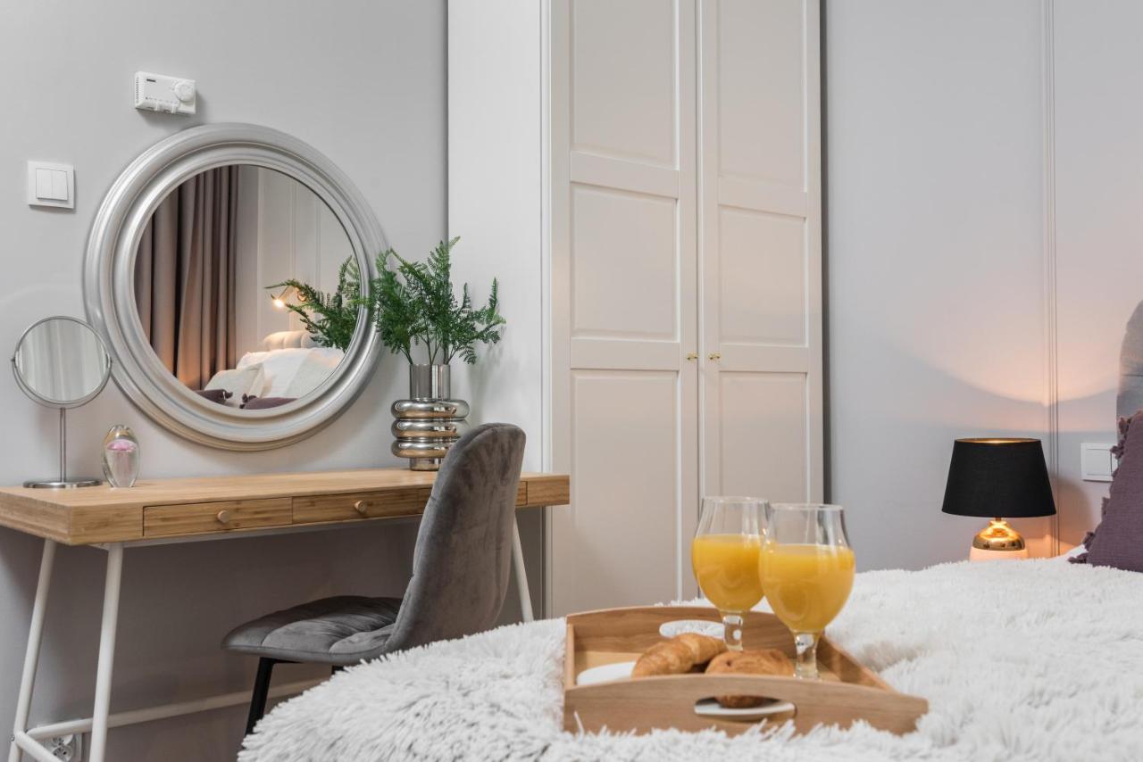 Wielopole17 Miro Apartment With Ac Krakkó Kültér fotó